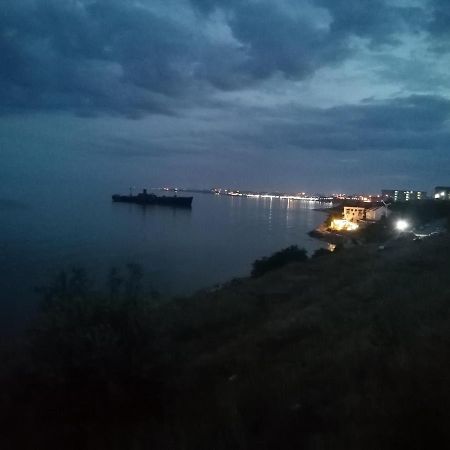 Отель Azamara Костинешти Экстерьер фото